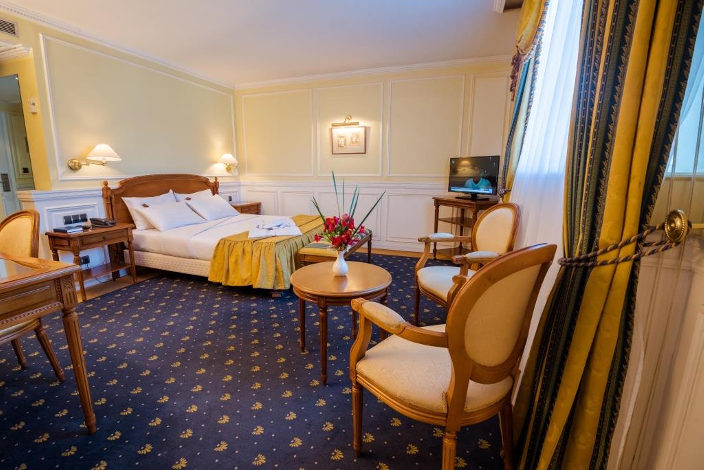 אנטננריבו Hotel Colbert - Spa & Casino מראה חיצוני תמונה